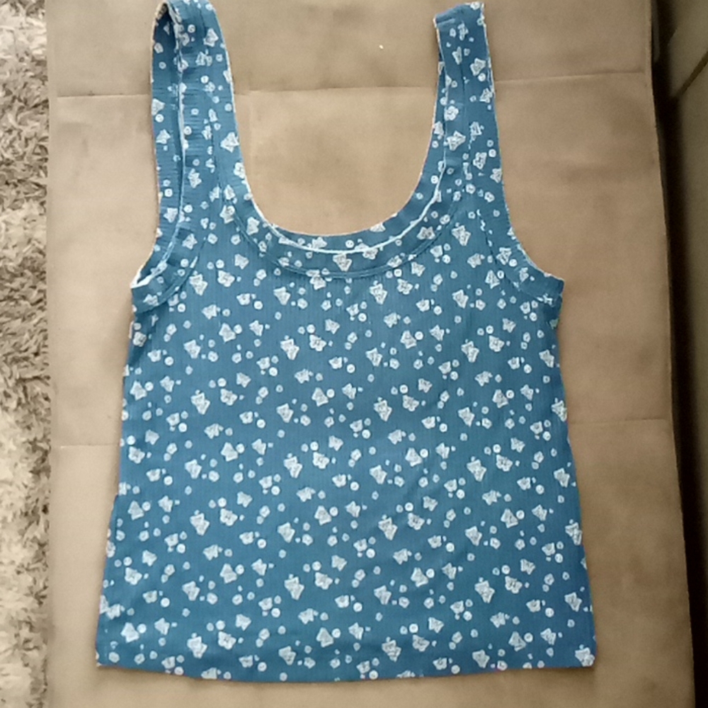 Crop top